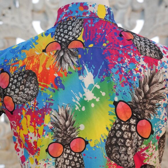 Men's Pineapple Print Short Sleeve Button-Up Shirt, Vibrant, Size M Psychedelic - Picture 5 of 6